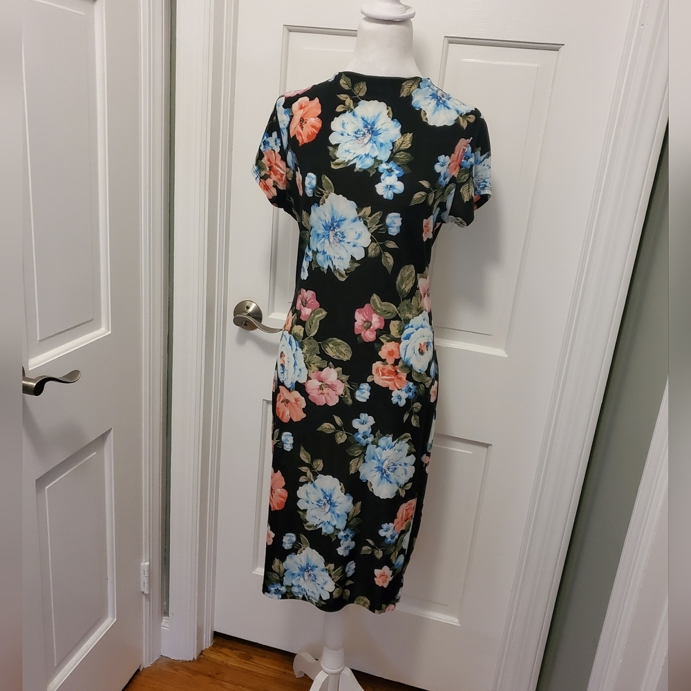 A3 Design Floral Print Midi Dress Size Medium, Colorful
